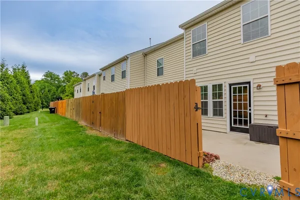 $295,000 | 911 Sweet Tessa Drive, Ashland, VA 23005