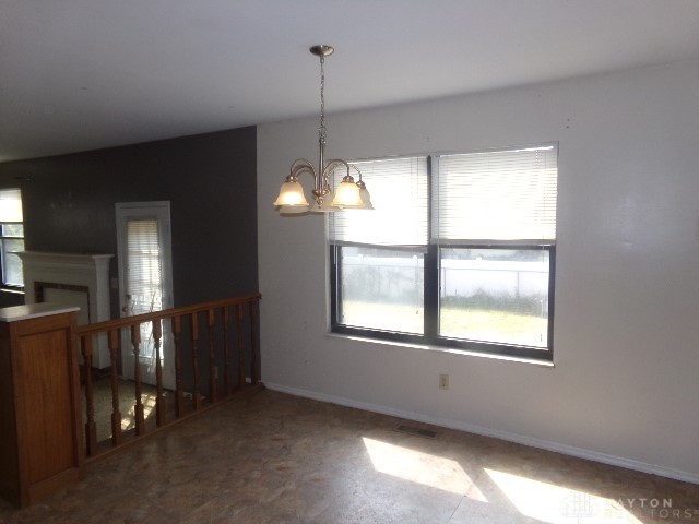 6726 Shull Road Dayton, OH 45424 - Photo 6 of 13 Gallery Image 6