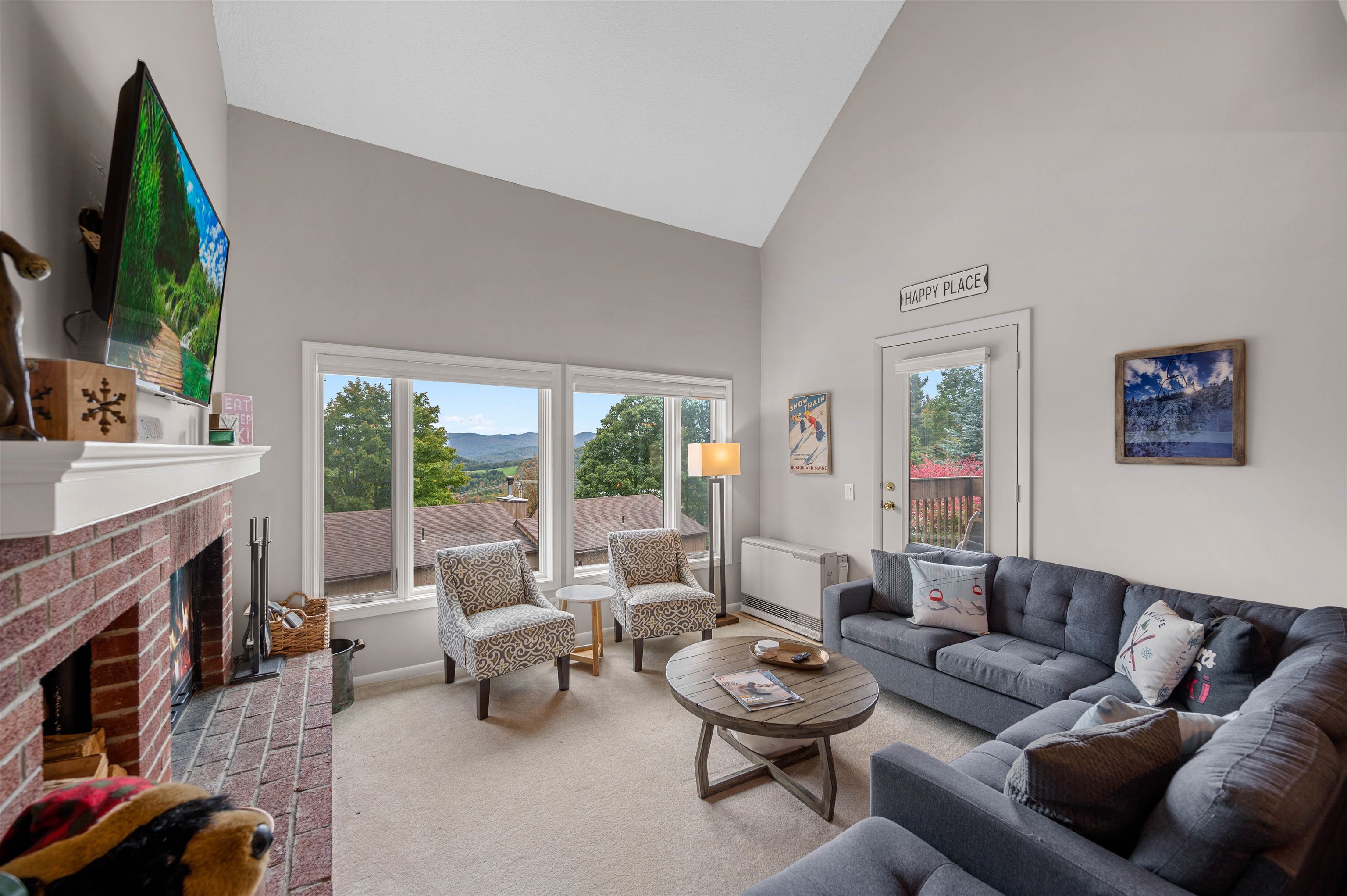 97 Lower Summit Road, Unit 14 Warren, VT 05674 - Photo 7 of 31 Gallery Image 7