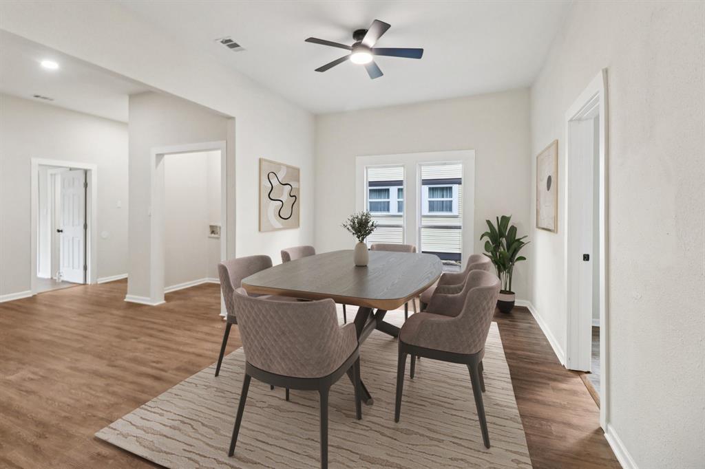 403 South Willomet Avenue Dallas, TX 75208 - Photo 2 of 11