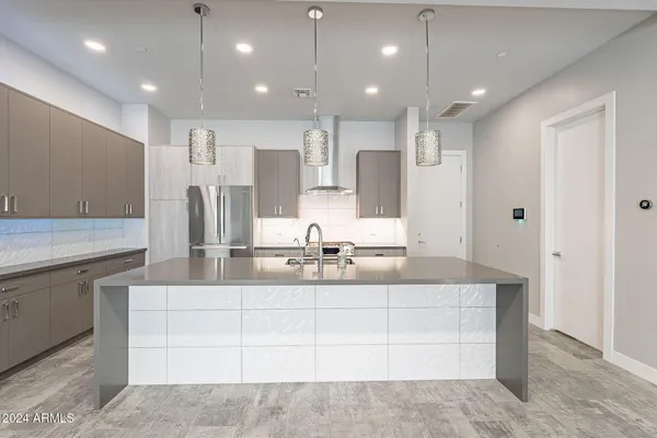 $3,300 | 2645 East Osborn Road, Unit 3, Phoenix, AZ 85016