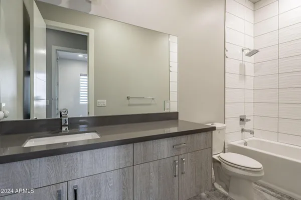 $3,300 | 2645 East Osborn Road, Unit 3, Phoenix, AZ 85016