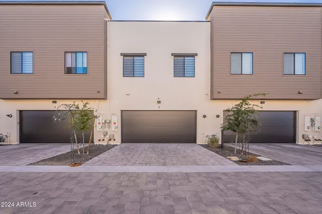 $3,500 | 2645 East Osborn Road, Unit 3, Phoenix, AZ 85016