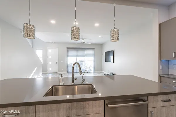 $3,300 | 2645 East Osborn Road, Unit 3, Phoenix, AZ 85016