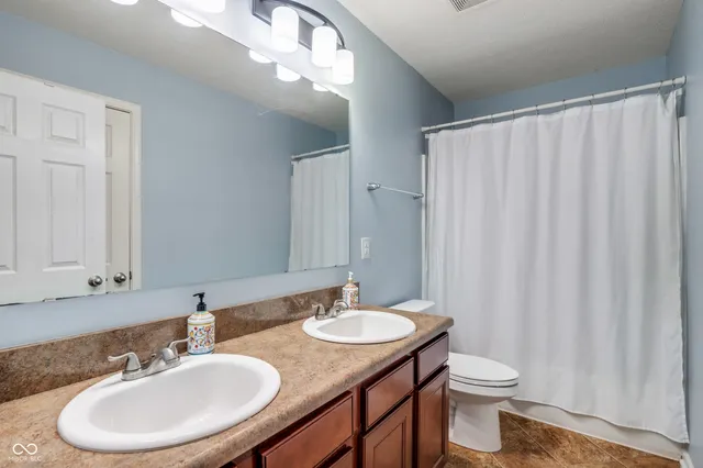 $399,000 | 5587 Goodwin Street, Indianapolis, IN 46234