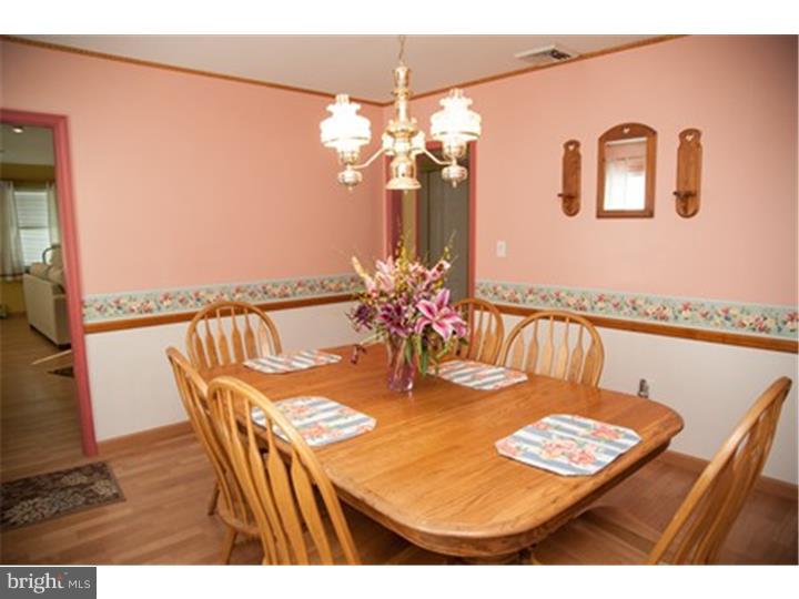 797 Hunters Run Road Pottstown, PA 19465 - Photo 13 of 21 Dining Room