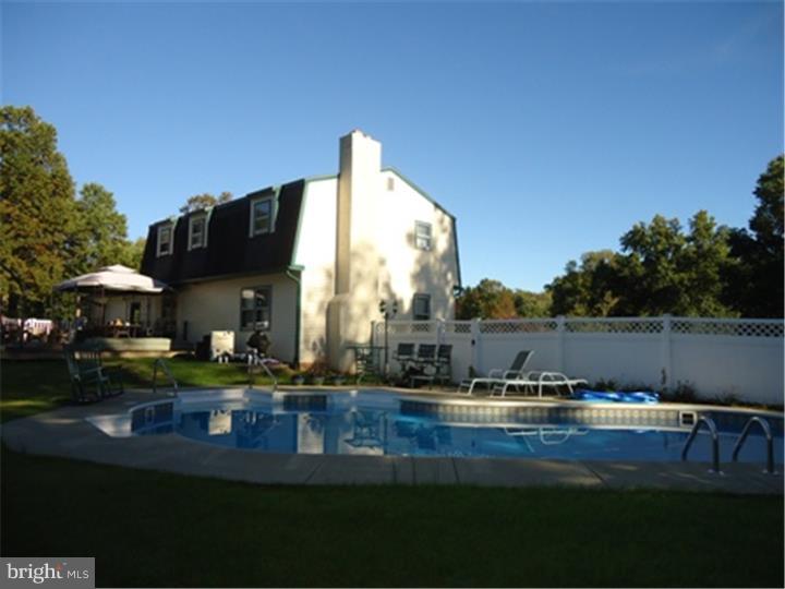 797 Hunters Run Road Pottstown, PA 19465 - Photo 6 of 21 Pool