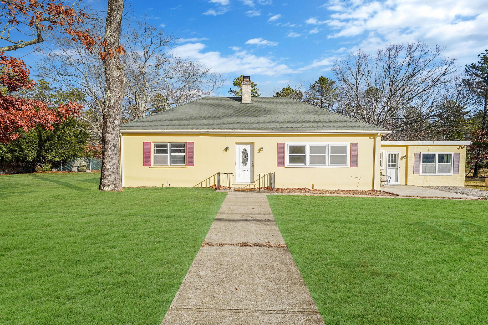 1008 Wading River Manor Road Calverton, NY 11933 - Photo 1 of 1 View of front of house featuring a front lawn