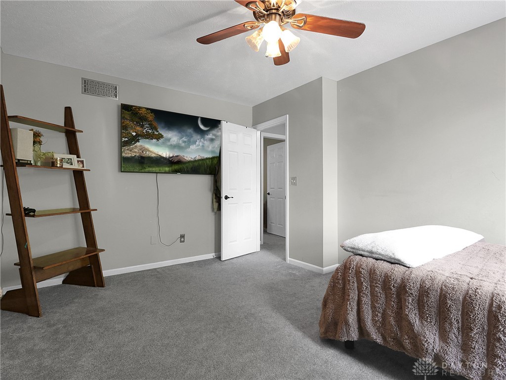 1297 Ebenezer Road, Unit 61 Cincinnati, OH 45233 - Photo 17 of 28