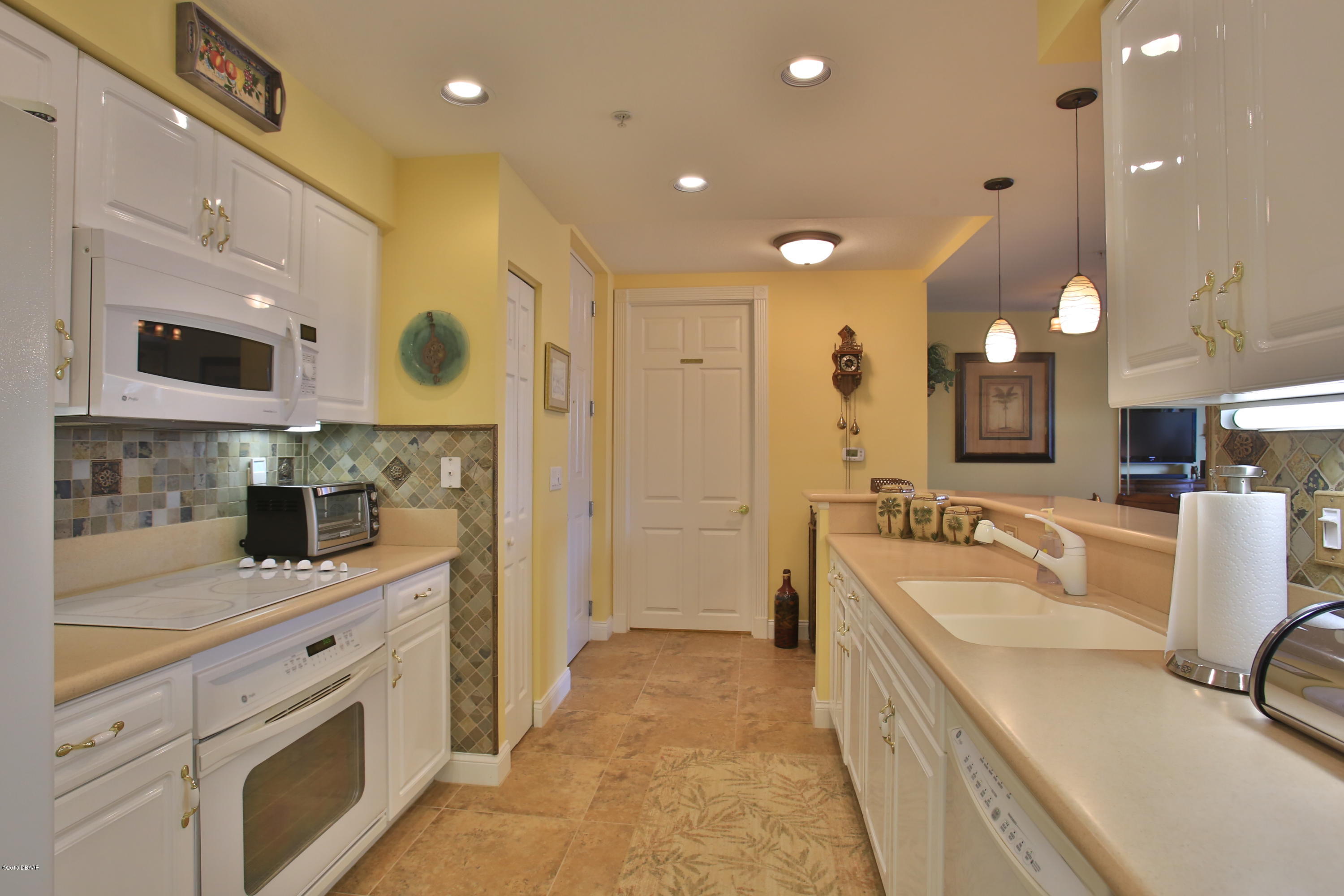 4625 Rivers Edge Village Lane, Unit 5205 Ponce Inlet, FL 32127 - Photo 7 of 19 2W3A0007