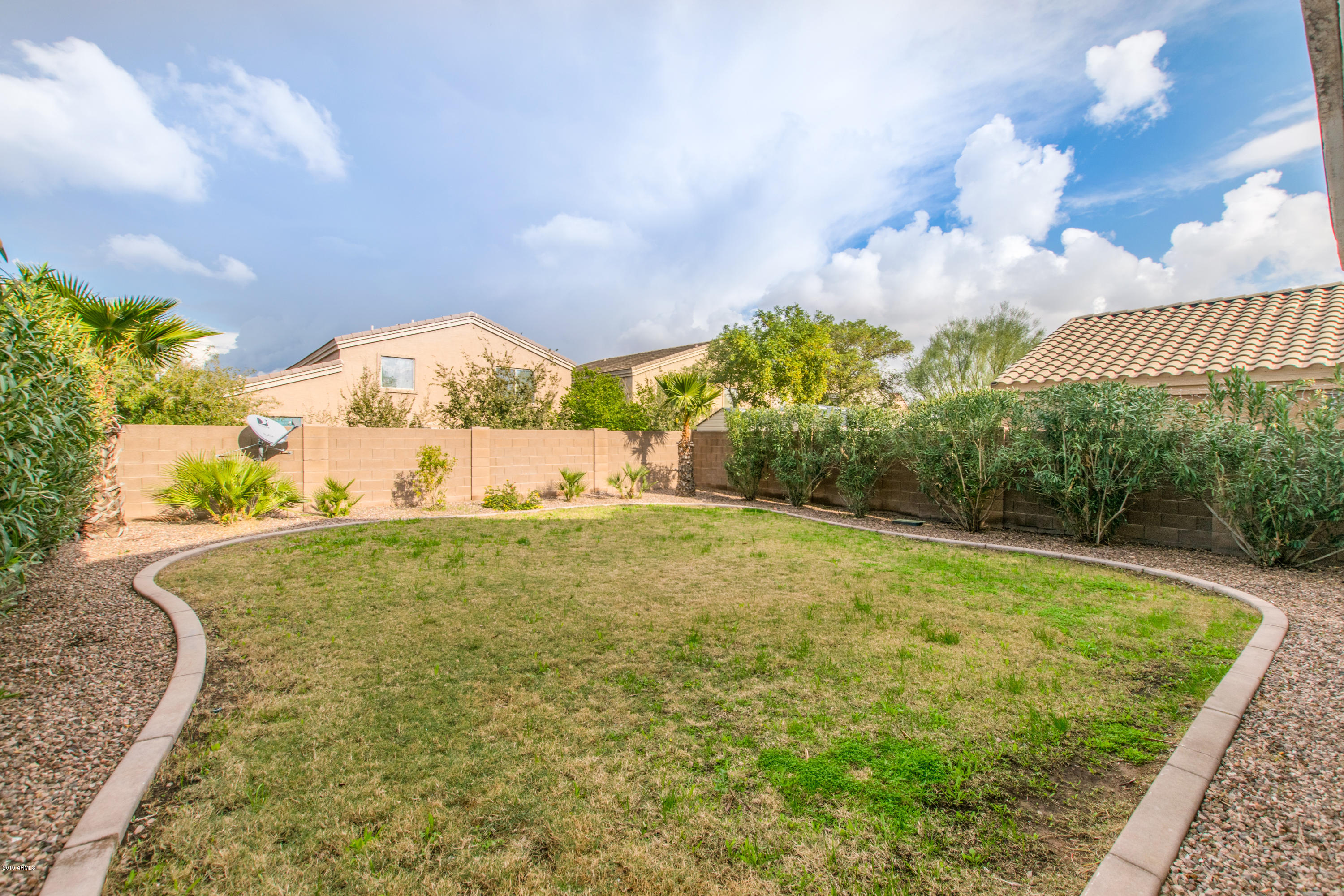 43750 West Magnolia Road Maricopa, AZ 85138 - Photo 25 of 28 a view of a yard