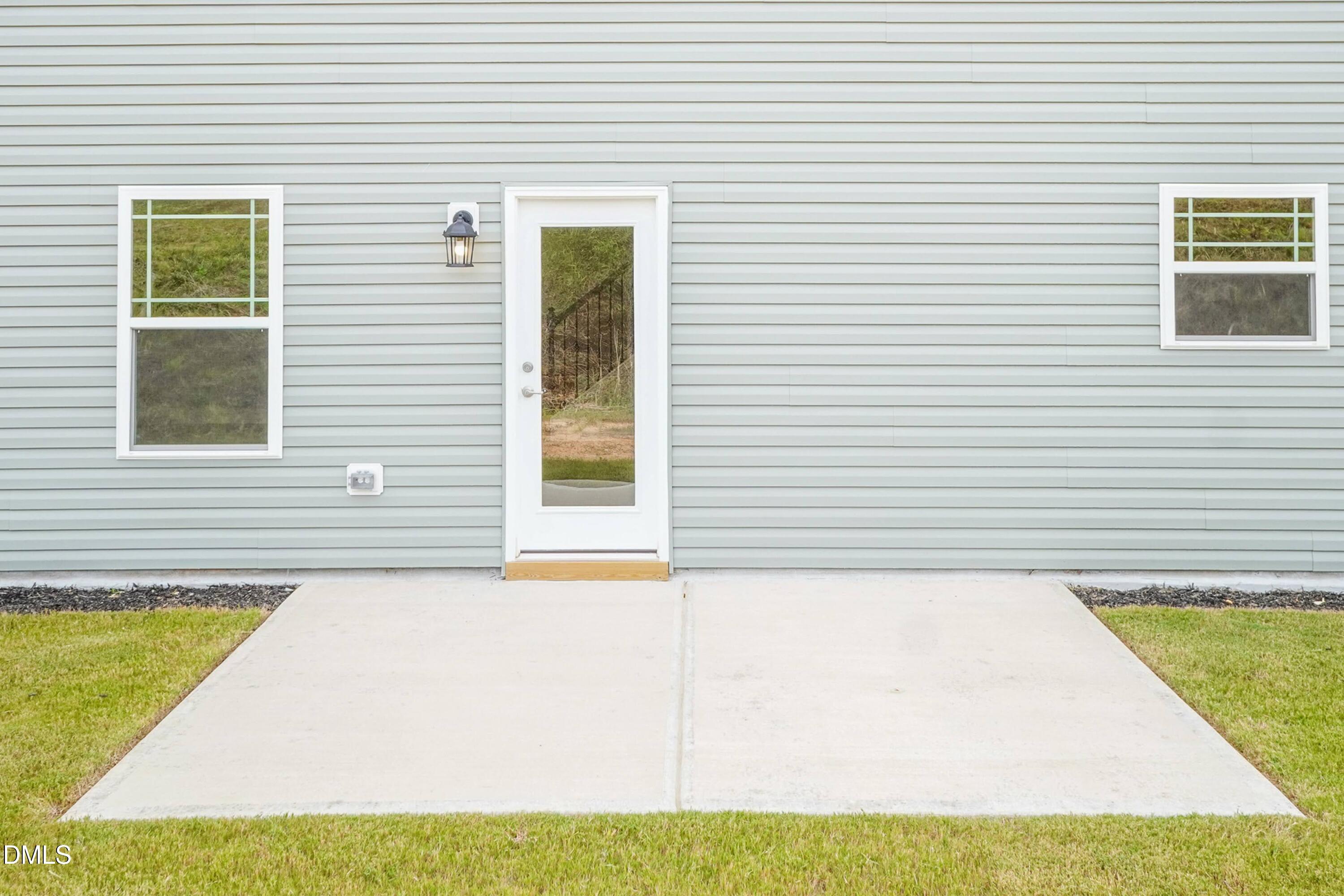 94 Decatur Drive Fuquay-Varina, NC 27526 - Photo 33 of 40 Patio 02