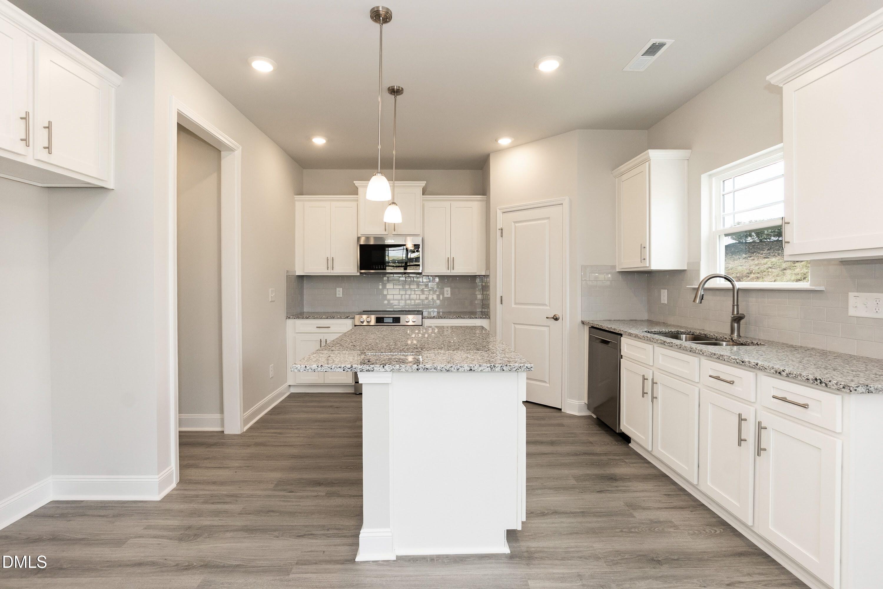 94 Decatur Drive Fuquay-Varina, NC 27526 - Photo 6 of 40 Kitchen 02