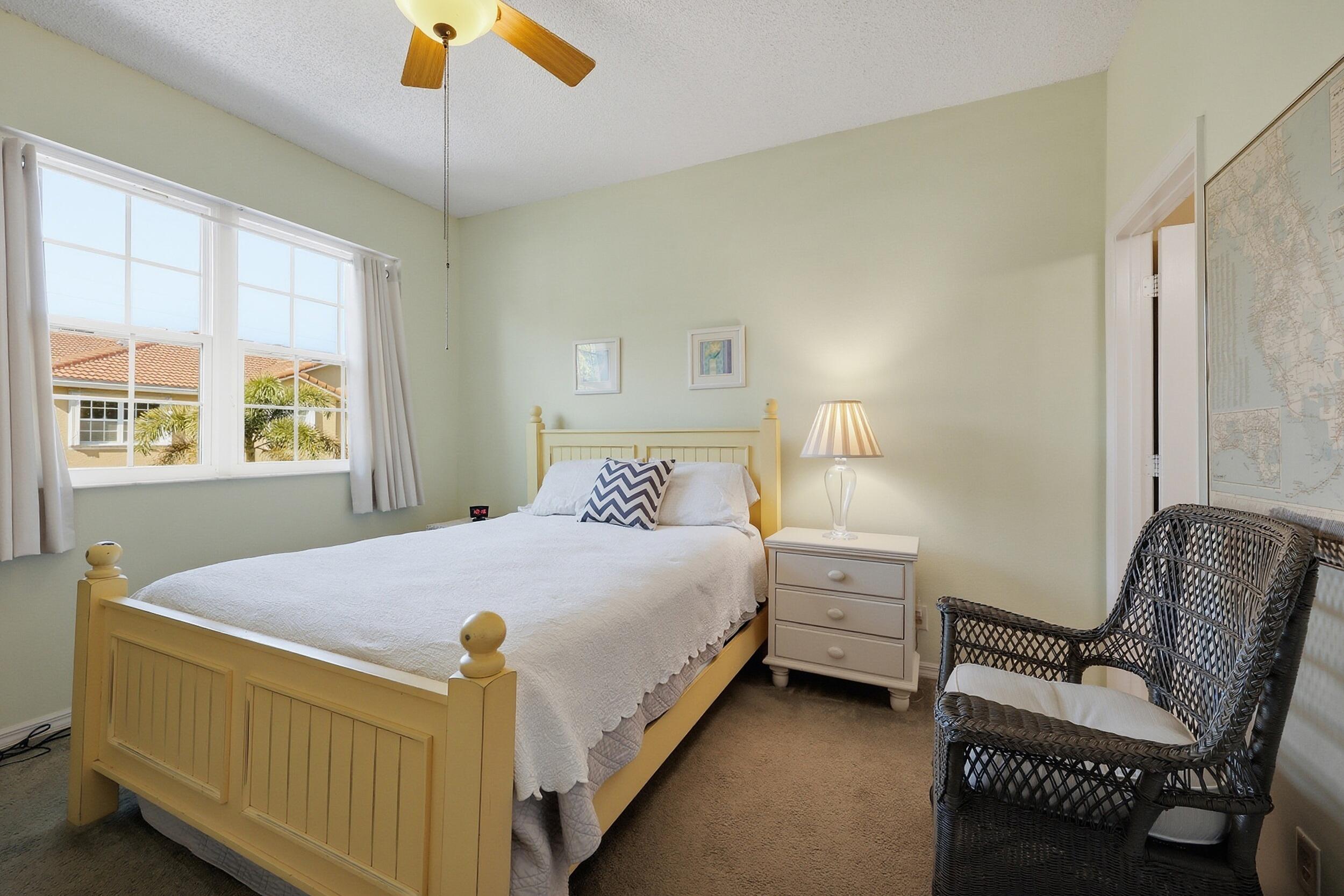 114 Lighthouse Circle Tequesta, FL 33469 - Photo 10 of 19 10_8p3a2936