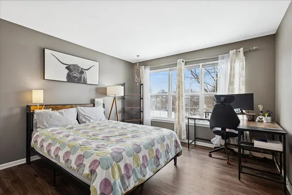 $645,000 | 1715 White Oak Lane, Hoffman Estates, IL 60192