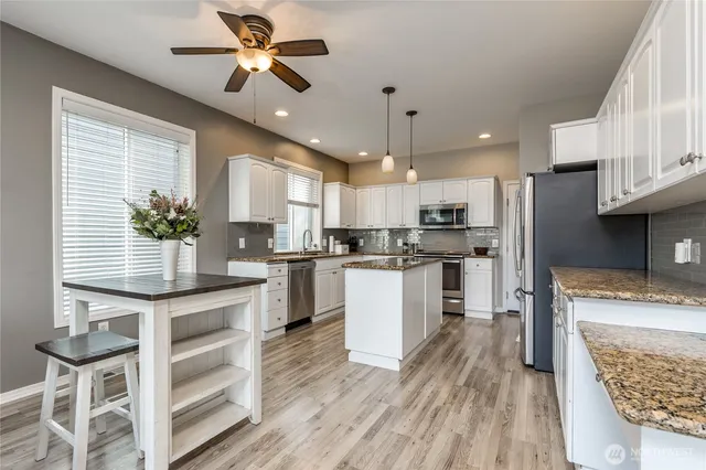 $634,950 | 17602 106th Street East, Bonney Lake, WA 98391