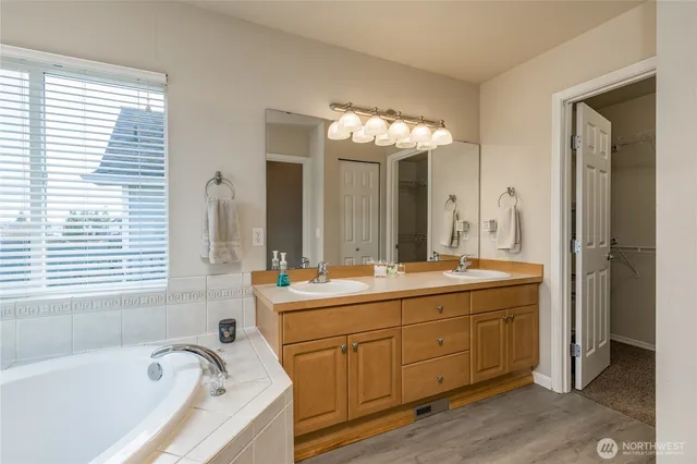 $634,950 | 17602 106th Street East, Bonney Lake, WA 98391