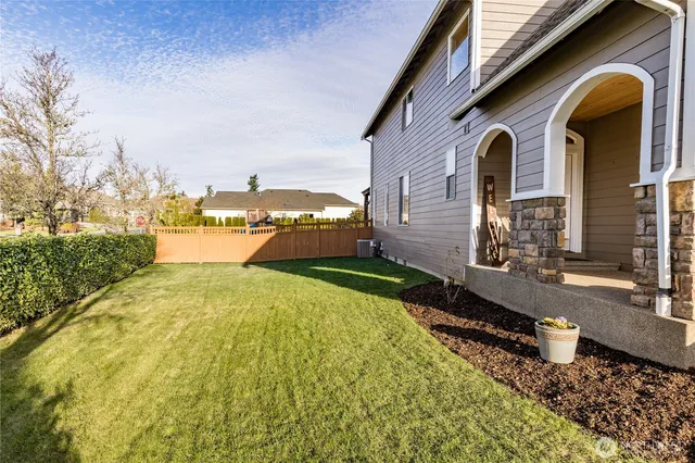 $634,950 | 17602 106th Street East, Bonney Lake, WA 98391