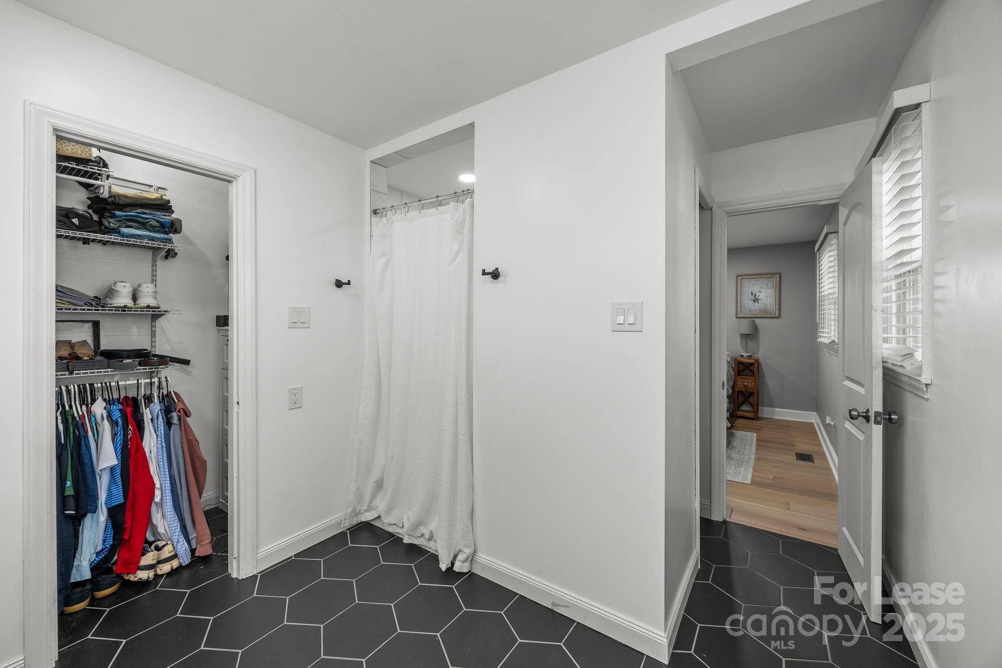 4611 Kiser Island Road Terrell, NC 28682 - Photo 29 of 40 a view of a walk in closet