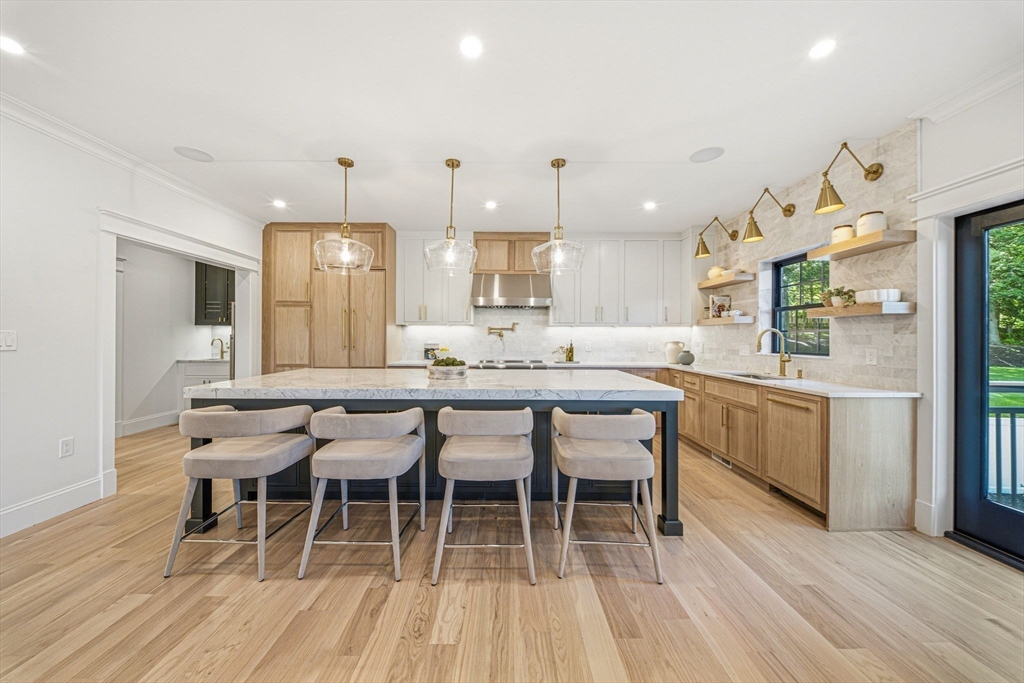 211 High Rock Street Needham, MA 02492 - Photo 3 of 41