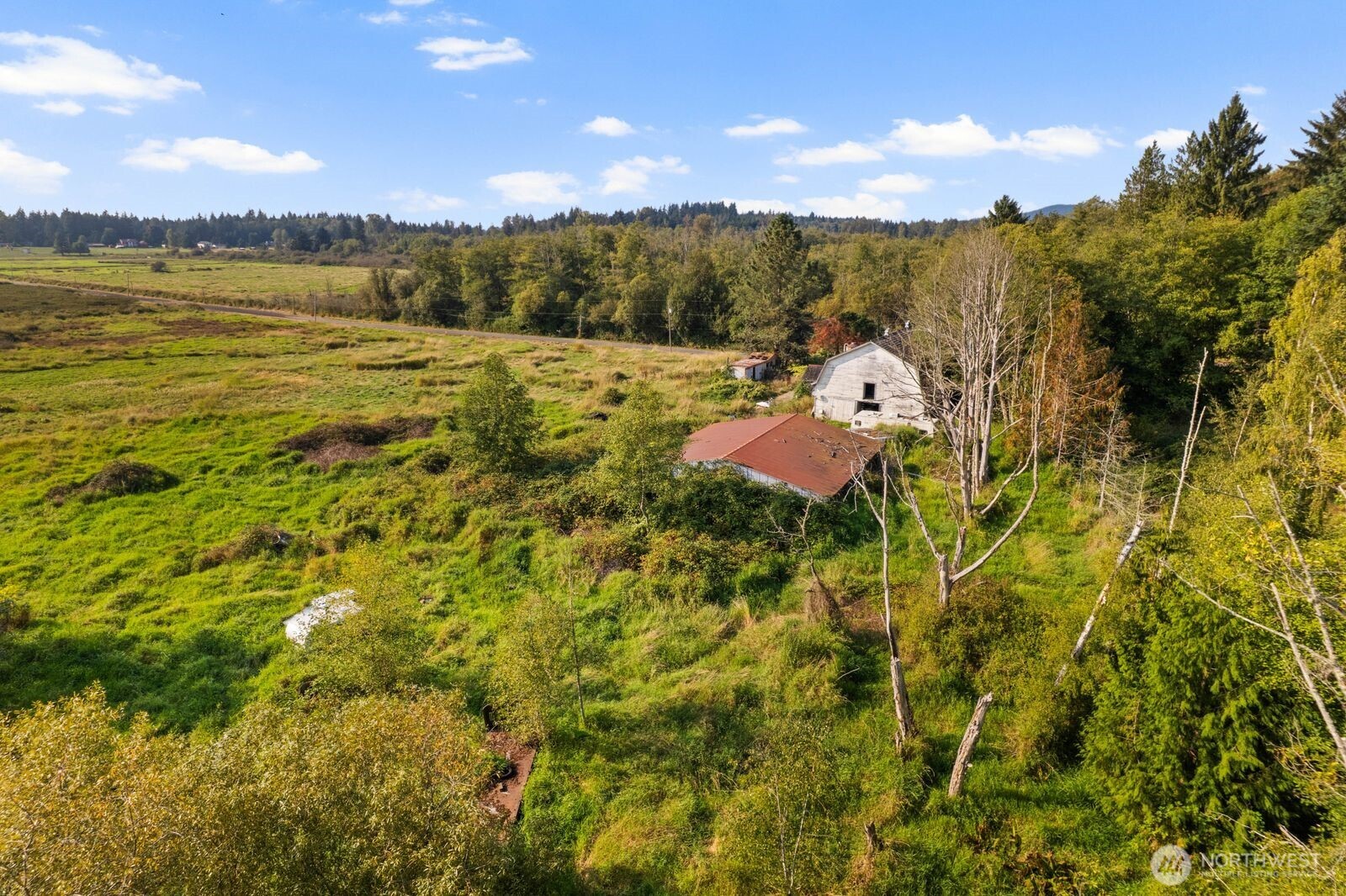 21314 Starbird Road Mount Vernon, WA 98274 - Photo 18 of 35 a view of a city