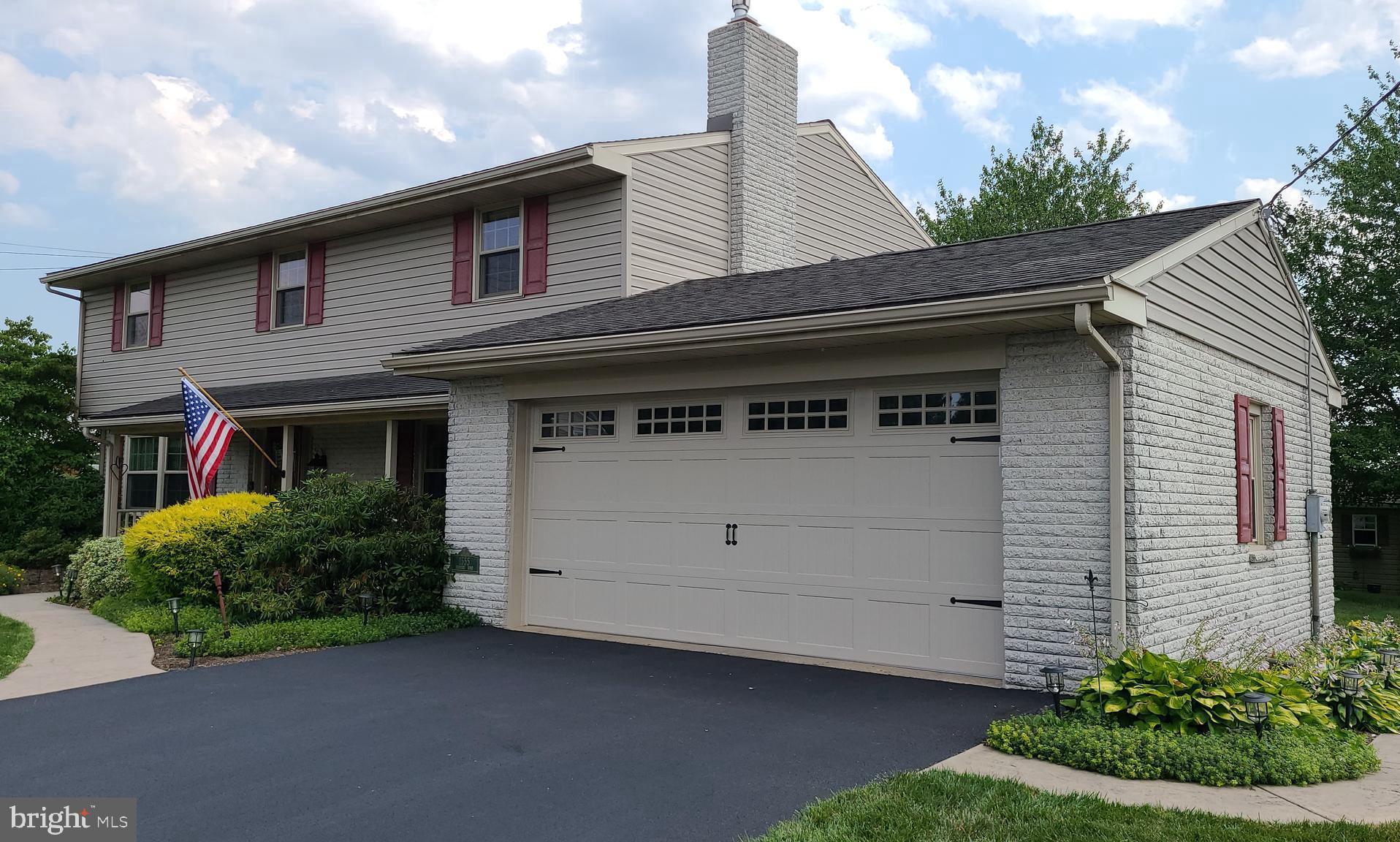 1555 Newport Road Manheim, PA 17545 - Photo 2 of 63