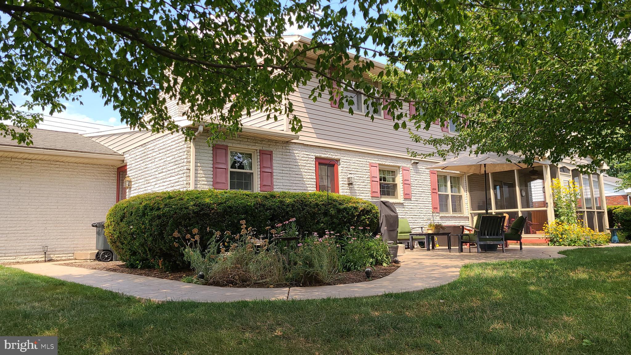 1555 Newport Road Manheim, PA 17545 - Photo 8 of 63