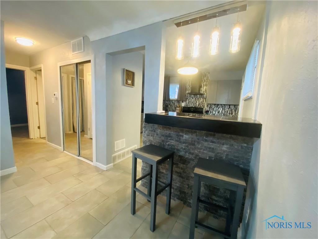 5121 Wissman Road Toledo, OH 43615 - Photo 5 of 17 Gallery Image 5