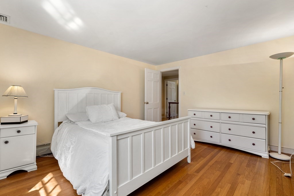 4 Crown Point Road Sudbury, MA 01776 - Photo 19 of 27