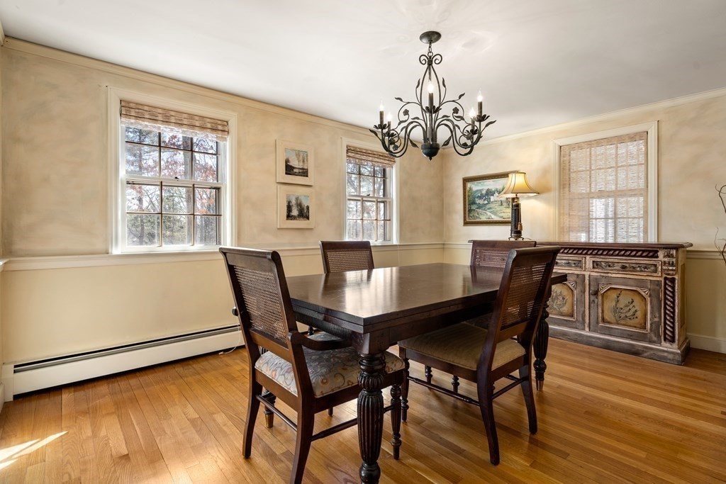 4 Crown Point Road Sudbury, MA 01776 - Photo 9 of 27