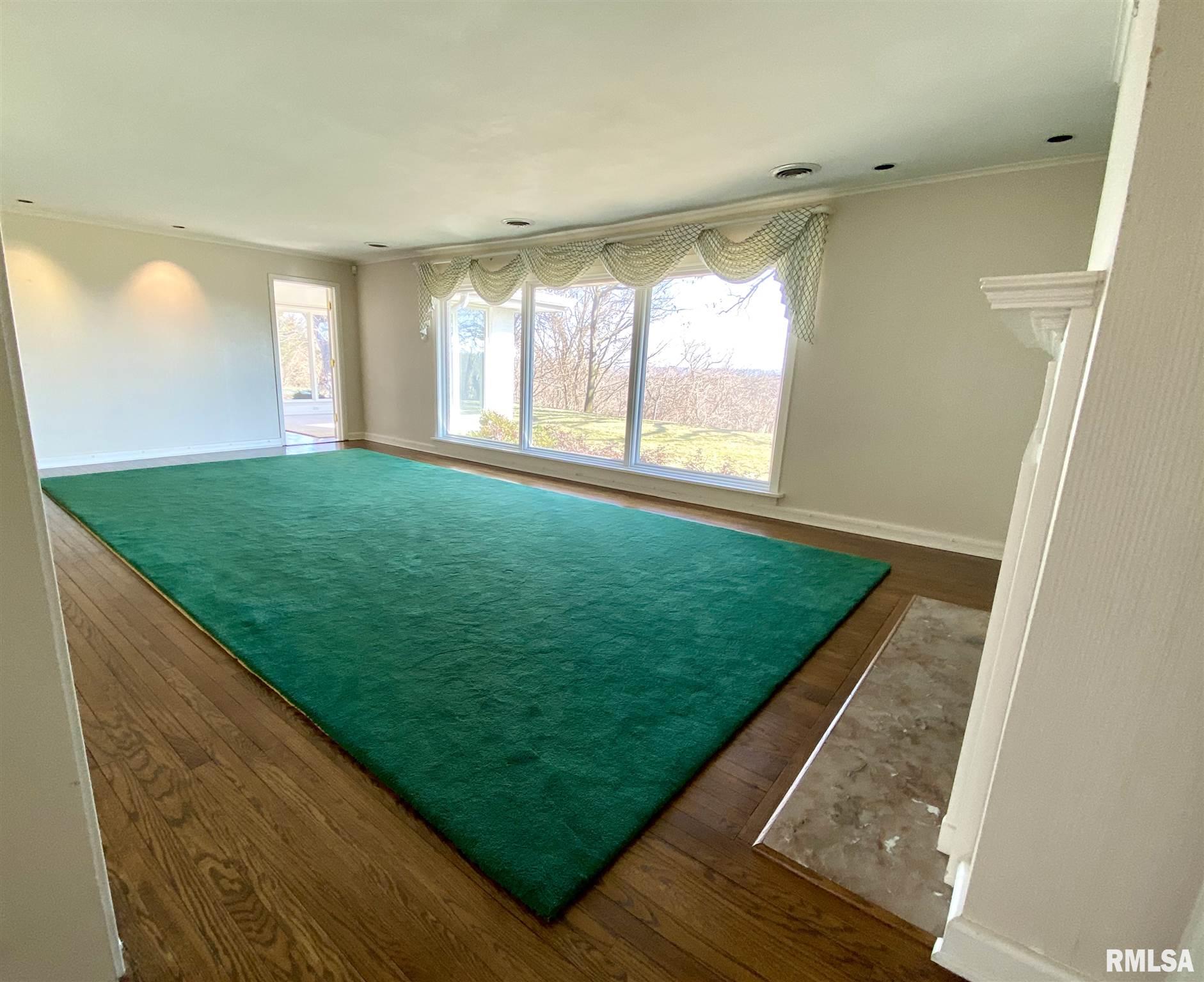 404 East High Point Road Peoria, IL 61614 - Photo 11 of 38 Gallery Image 11