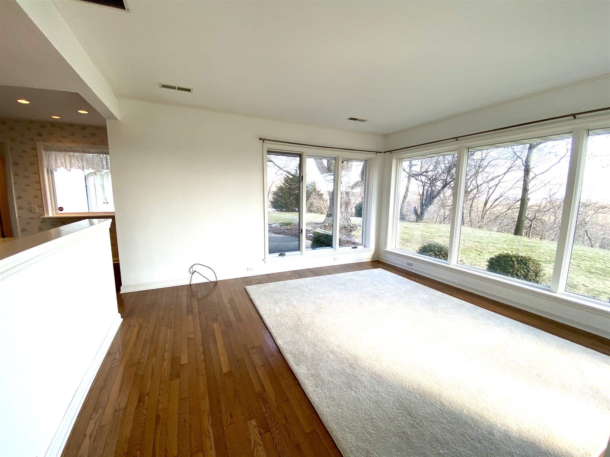 404 East High Point Road Peoria, IL 61614 - Photo 14 of 38 Gallery Image 14