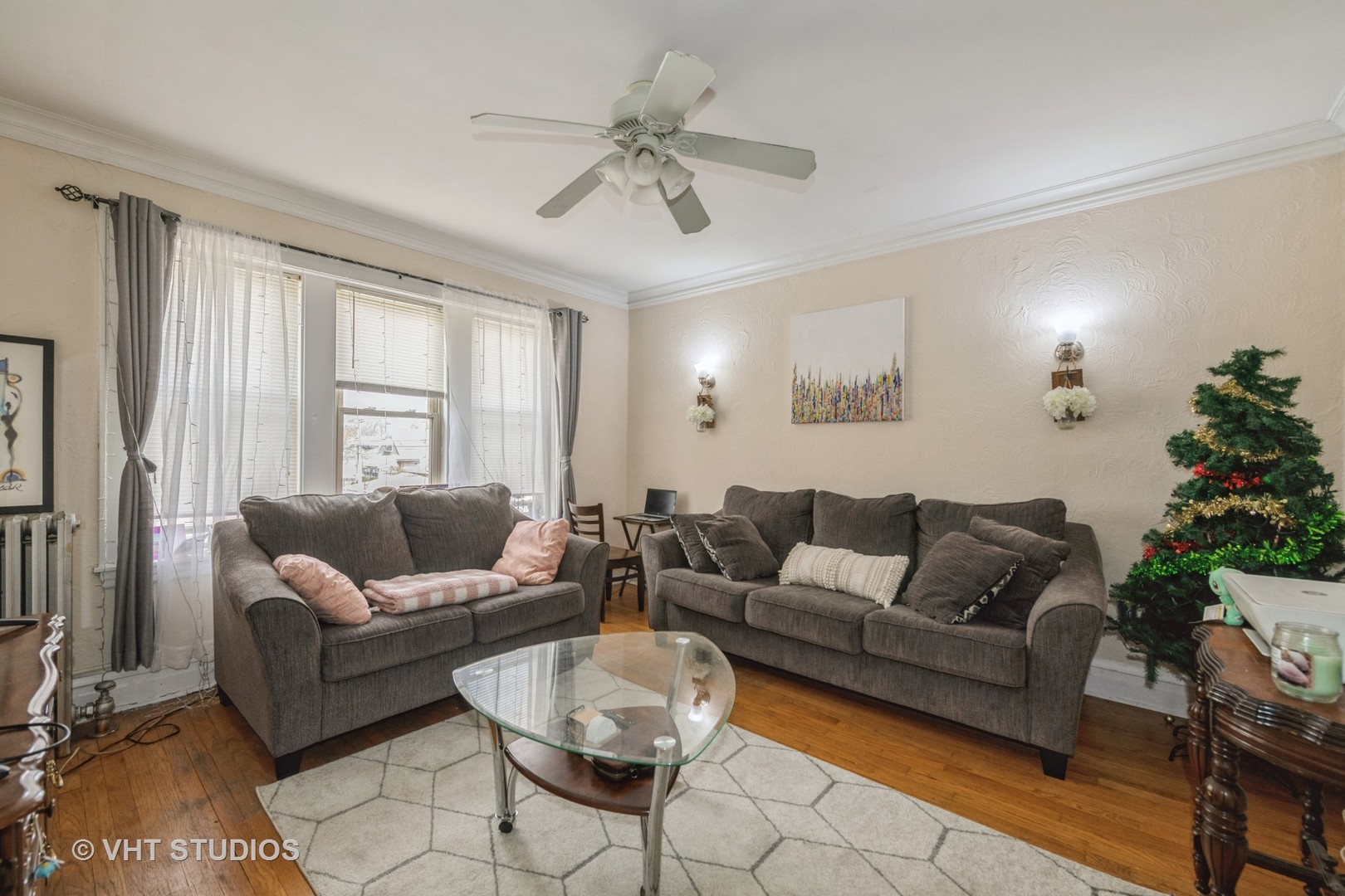 4359 West George Street, Unit 2 Chicago, IL 60641 - Photo 2 of 10