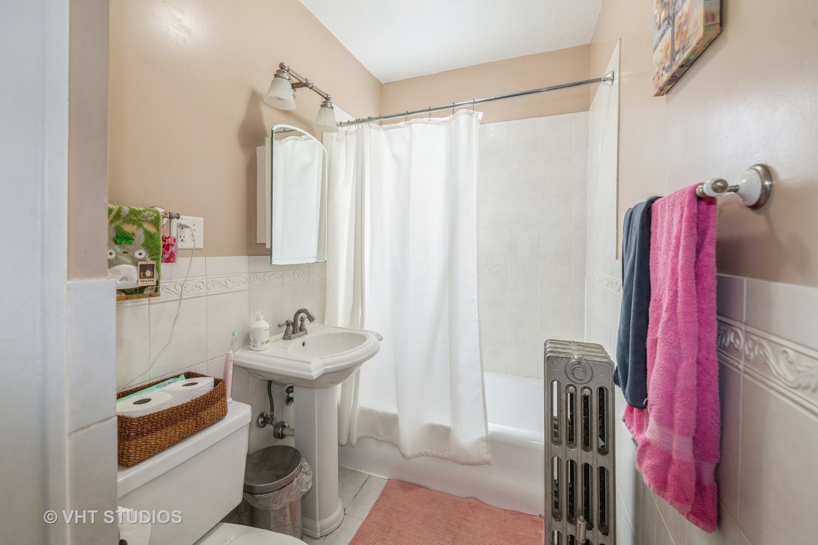 4359 West George Street, Unit 2 Chicago, IL 60641 - Photo 6 of 10