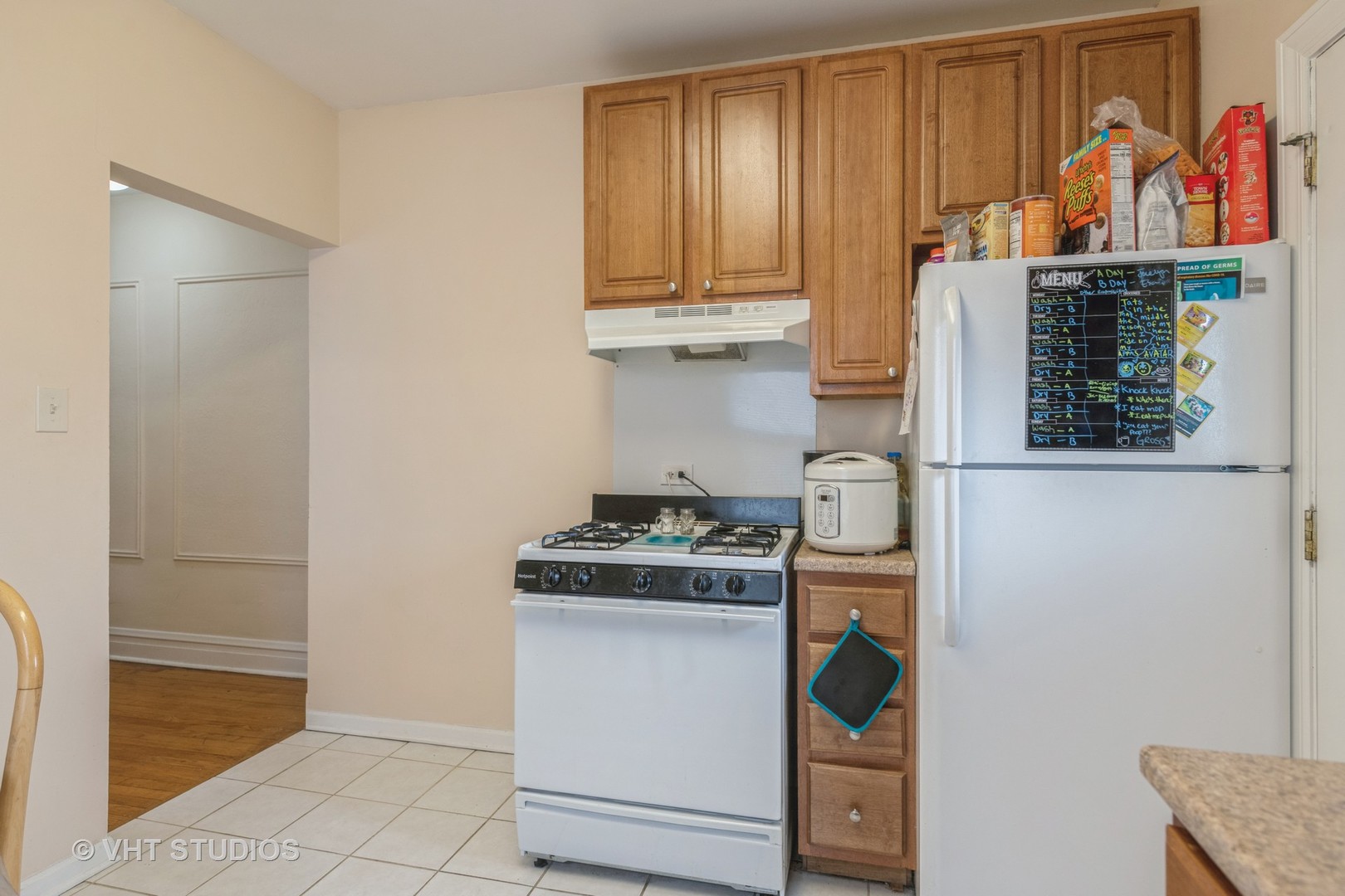 4359 West George Street, Unit 2 Chicago, IL 60641 - Photo 9 of 10
