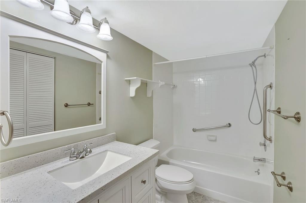 1051 Foxfire Lane, Unit 309 Naples, FL 34104 - Photo 13 of 34