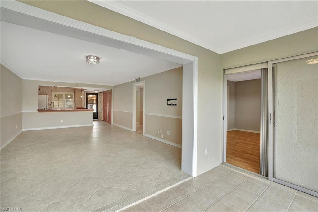 1051 Foxfire Lane, Unit 309 Naples, FL 34104 - Photo 16 of 34