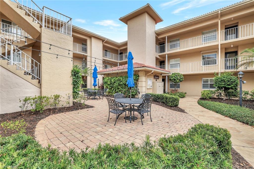 1051 Foxfire Lane, Unit 309 Naples, FL 34104 - Photo 18 of 34