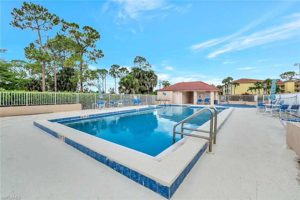 1051 Foxfire Lane, Unit 309 Naples, FL 34104 - Photo 21 of 34