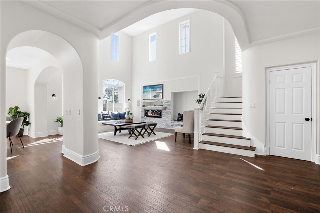 16 Kempton Lane Ladera Ranch, CA 92694 - Photo 8 of 43 a living room with furniture and wooden floor