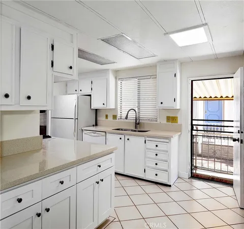 $610,000 | 5200 Irvine, Unit 254, Irvine, CA 92620