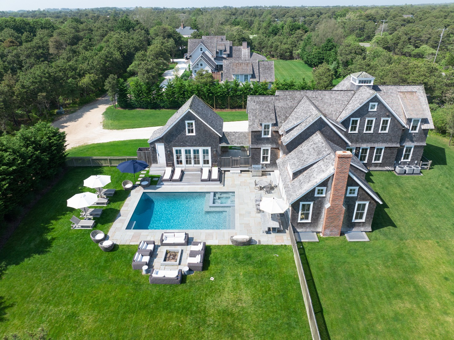115 Surfside Road Nantucket, MA 02554 - Photo 6 of 55 Gallery Image 6