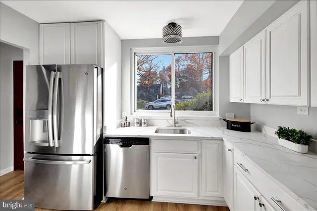 $325,000 | 12 Stone Ridge Court, Unit 26, Baltimore, MD 21239