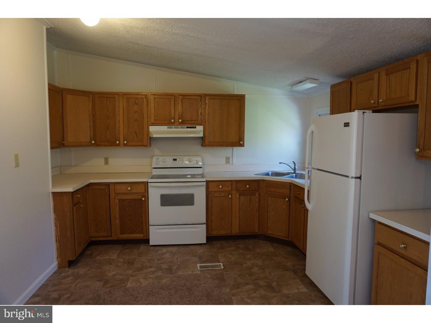 152 Modena Road Coatesville, PA 19320 - Photo 11 of 23 Gallery Image 11