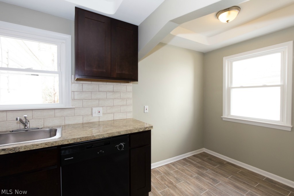 3911 East Antisdale Road Cleveland, OH 44118 - Photo 7 of 21 Gallery Image 7