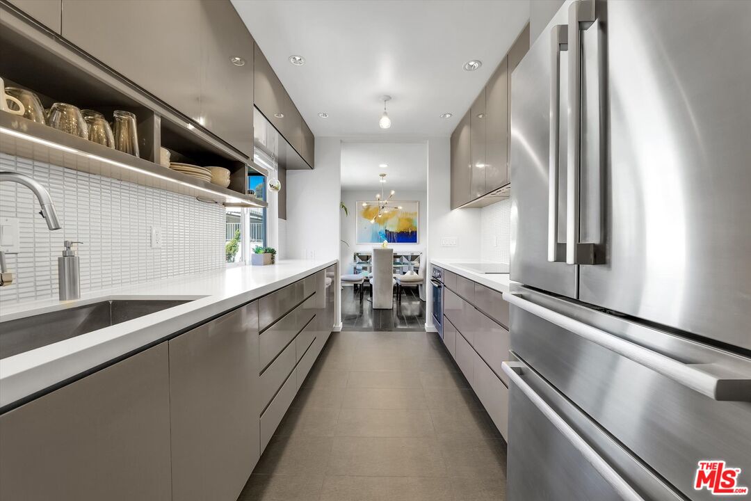 7949 Selma Avenue, Unit 21 Los Angeles, CA 90046 - Photo 7 of 24