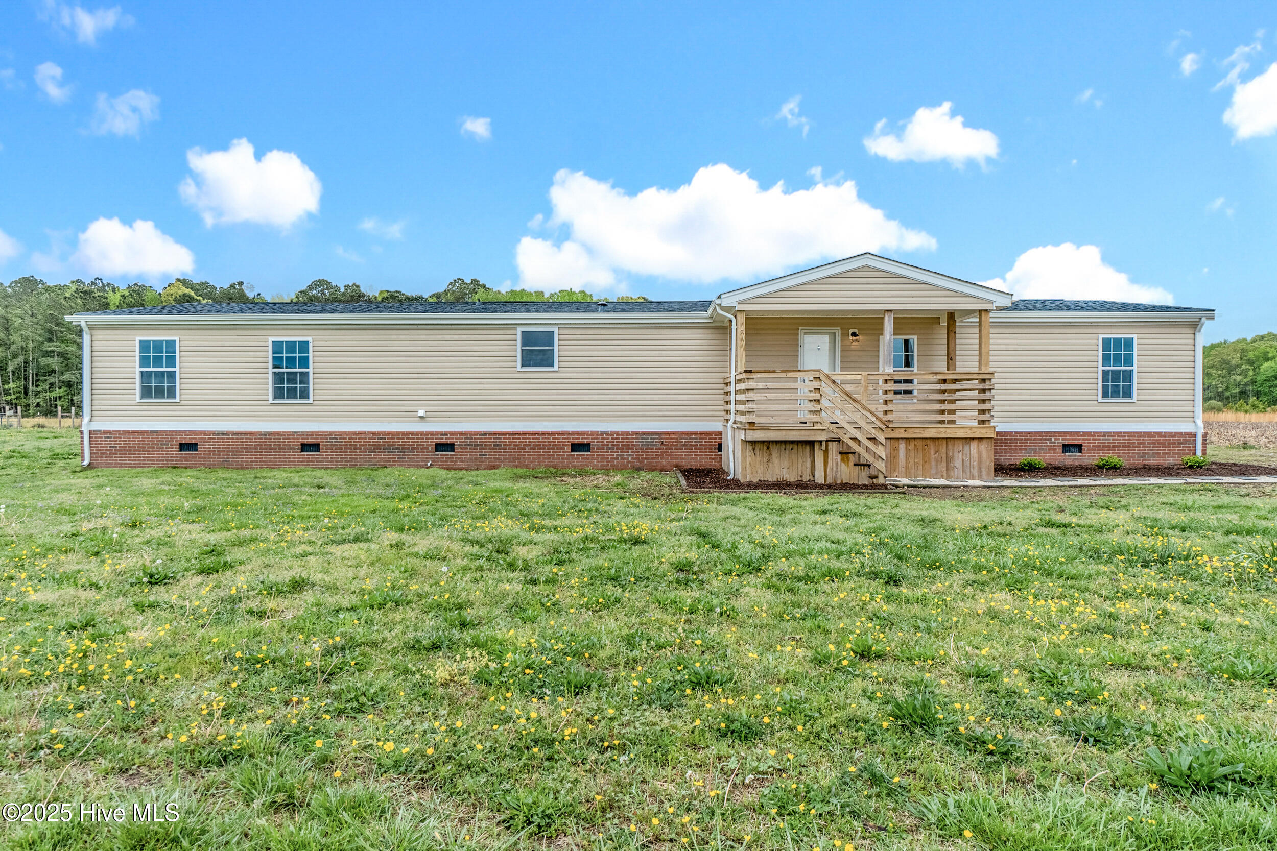 431 Ivy Neck Road Camden, NC 27921 - Photo 2 of 35 Front of the house