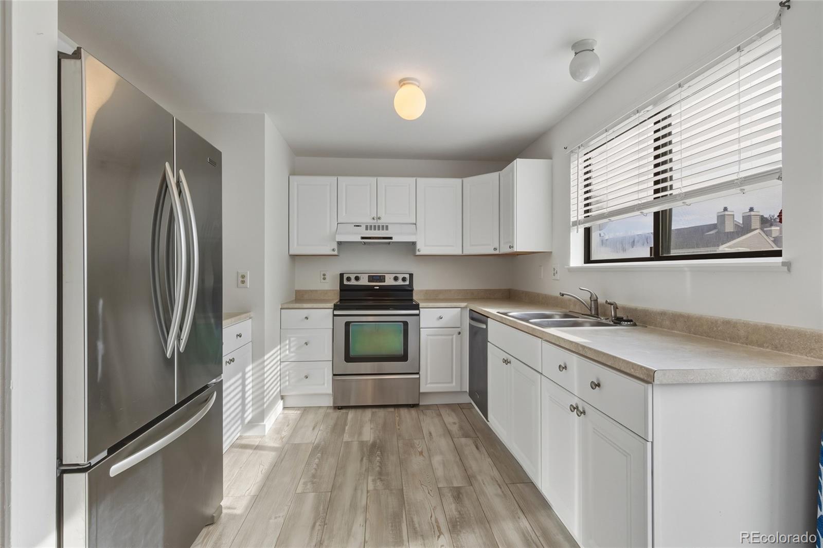 11909 Monroe Street Thornton, CO 80233 - Photo 8 of 25