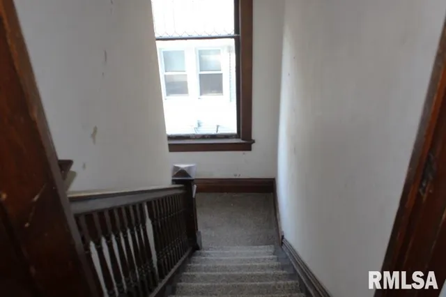 $62,000 | 714 South Main Street, Kewanee, IL 61443