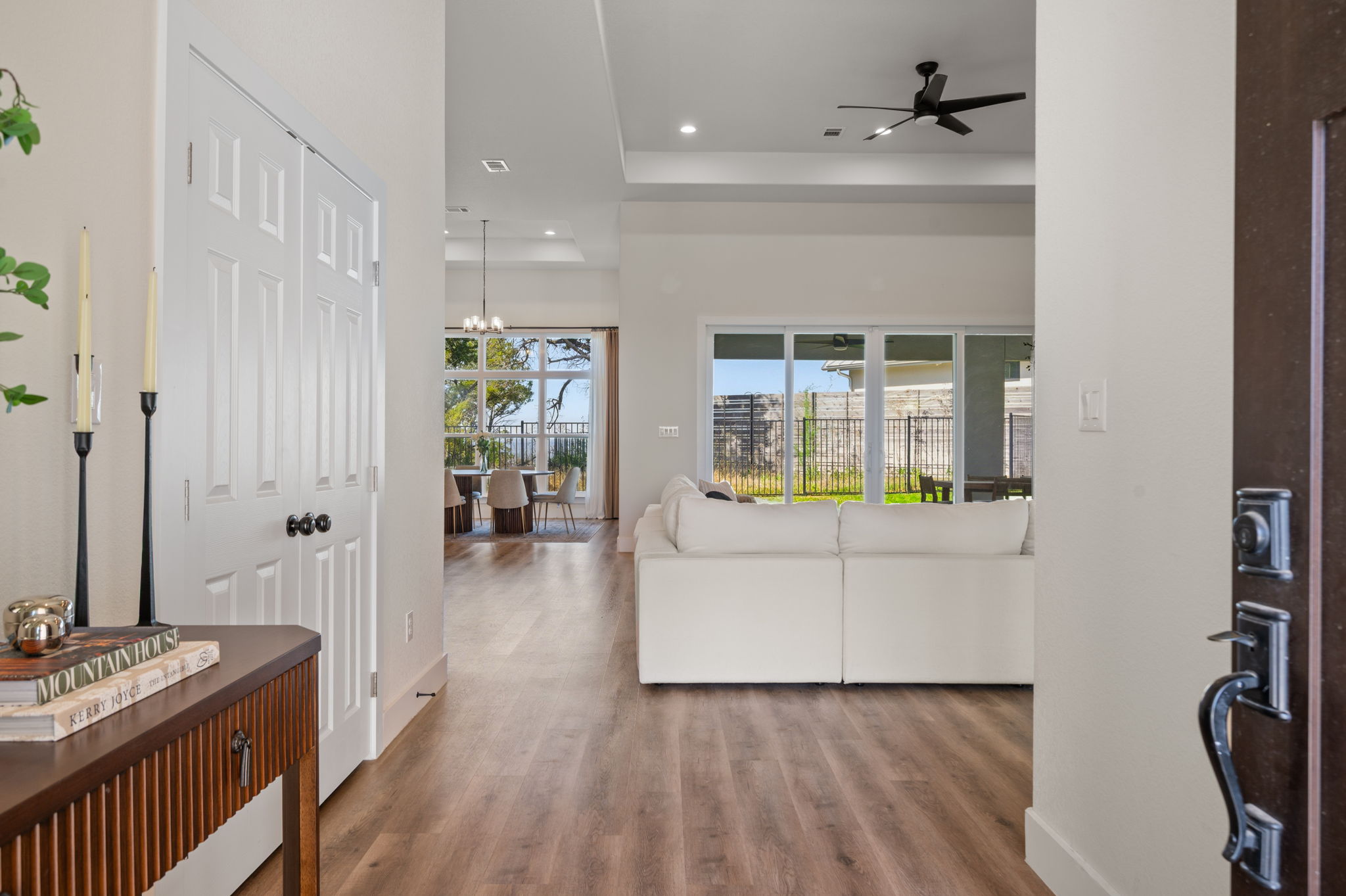 8604 Bar K Ranch Road Lago Vista, TX 78645 - Photo 3 of 37